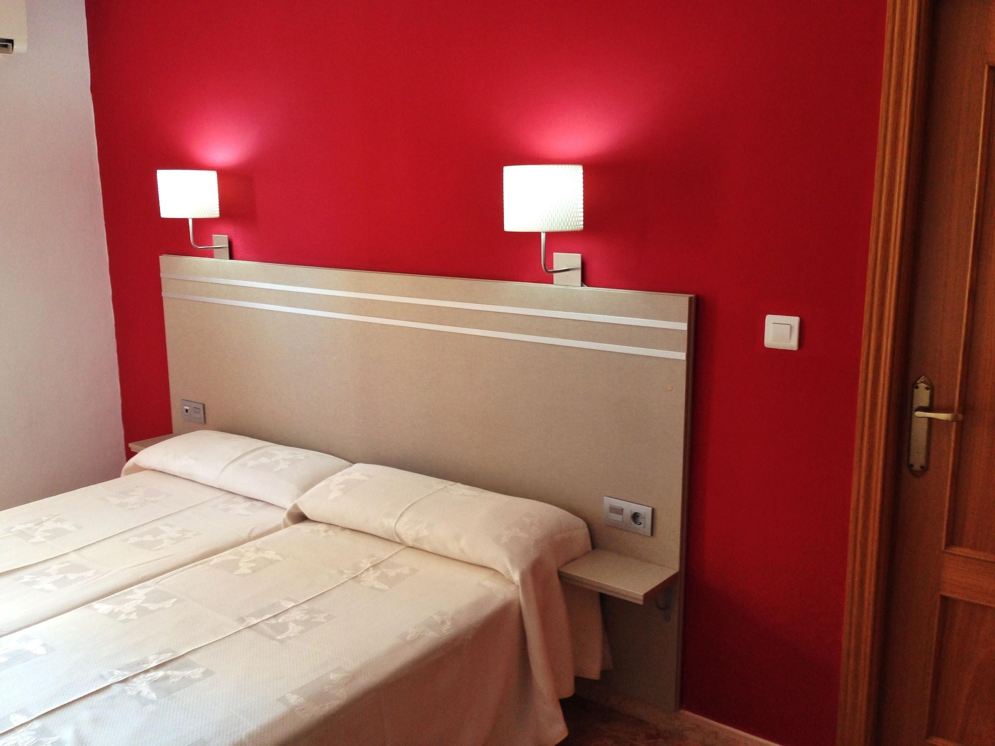 Hotel Carmen Teresa Torremolinos Luaran gambar