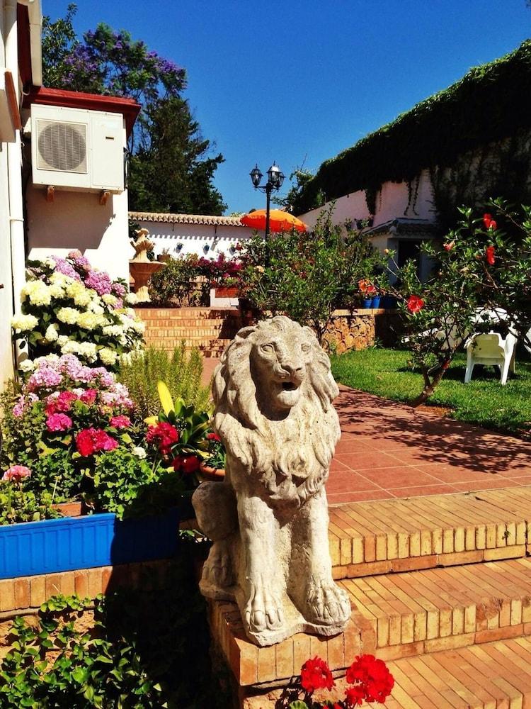 Hotel Carmen Teresa Torremolinos Luaran gambar