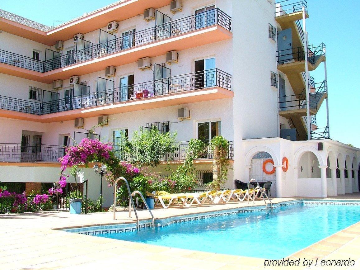 Hotel Carmen Teresa Torremolinos Luaran gambar
