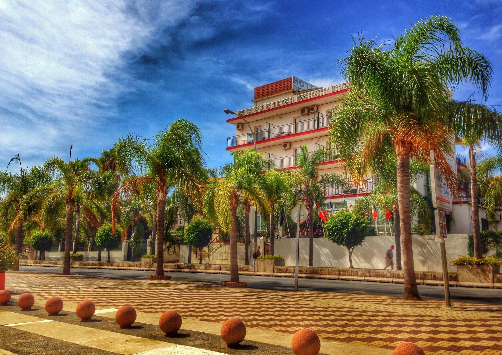 Hotel Carmen Teresa Torremolinos Luaran gambar